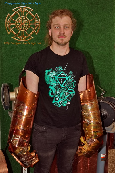 Black's Set of 4 Crown Style Lanterns